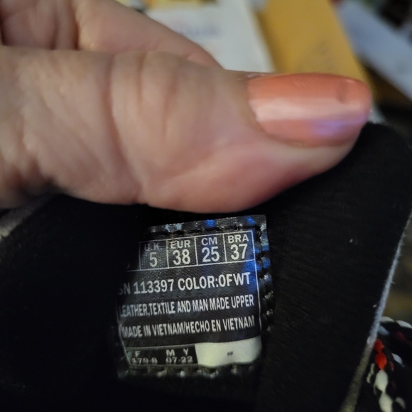 Bobs hiking boots - Picture 4 of 5